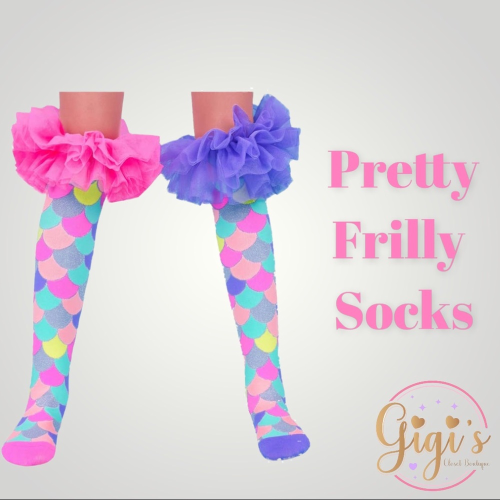 Frilly Knee high Fashion Socks